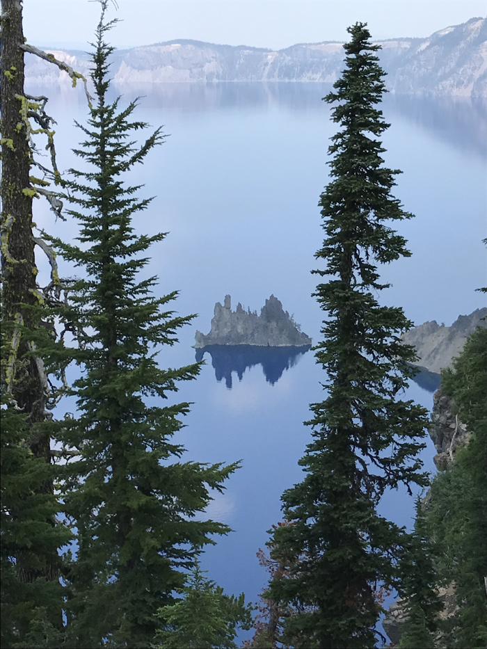 00_Crater_Lake_Phanton_Ship