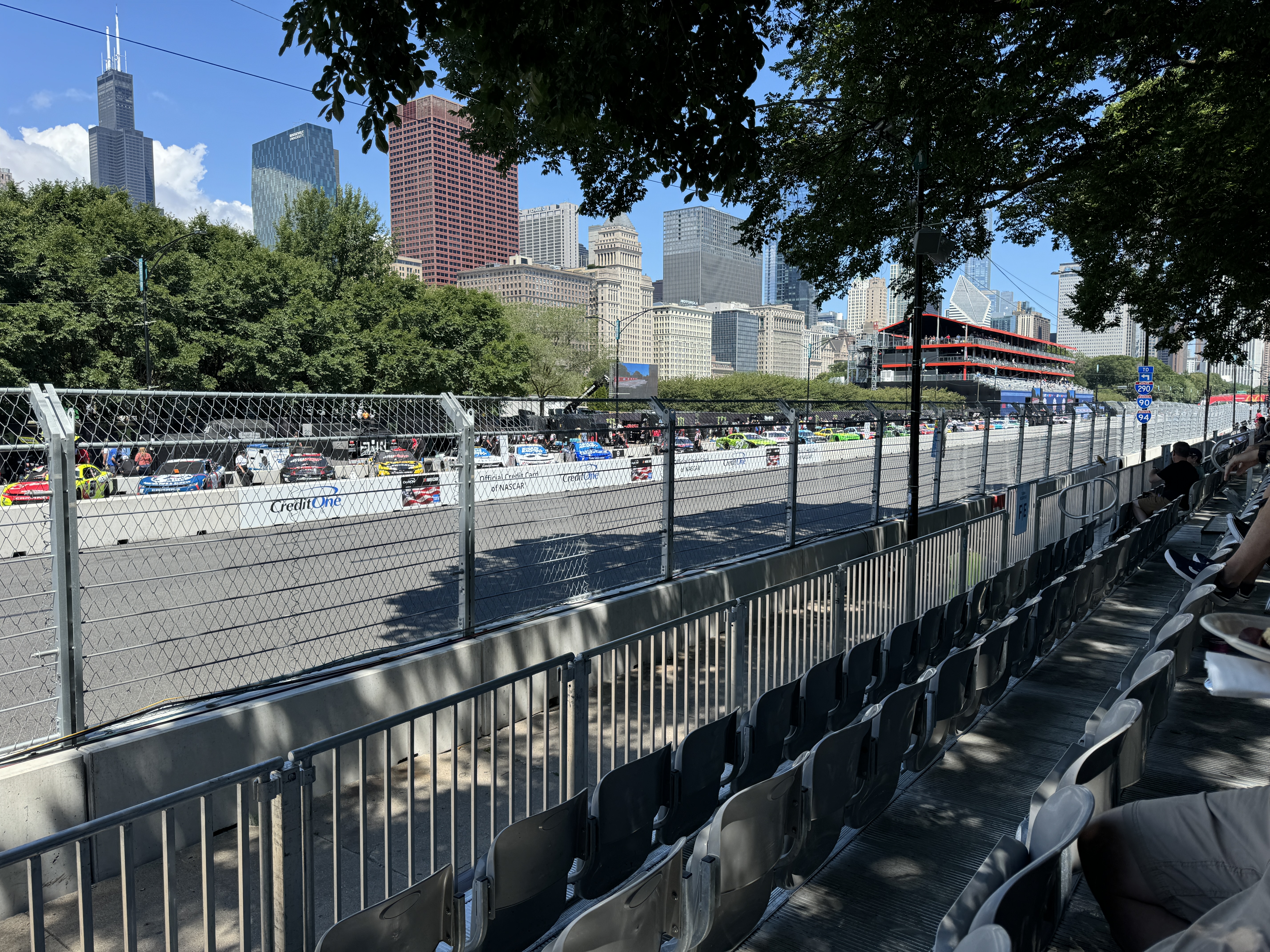 NASCAR_2024_view_turn_1_club