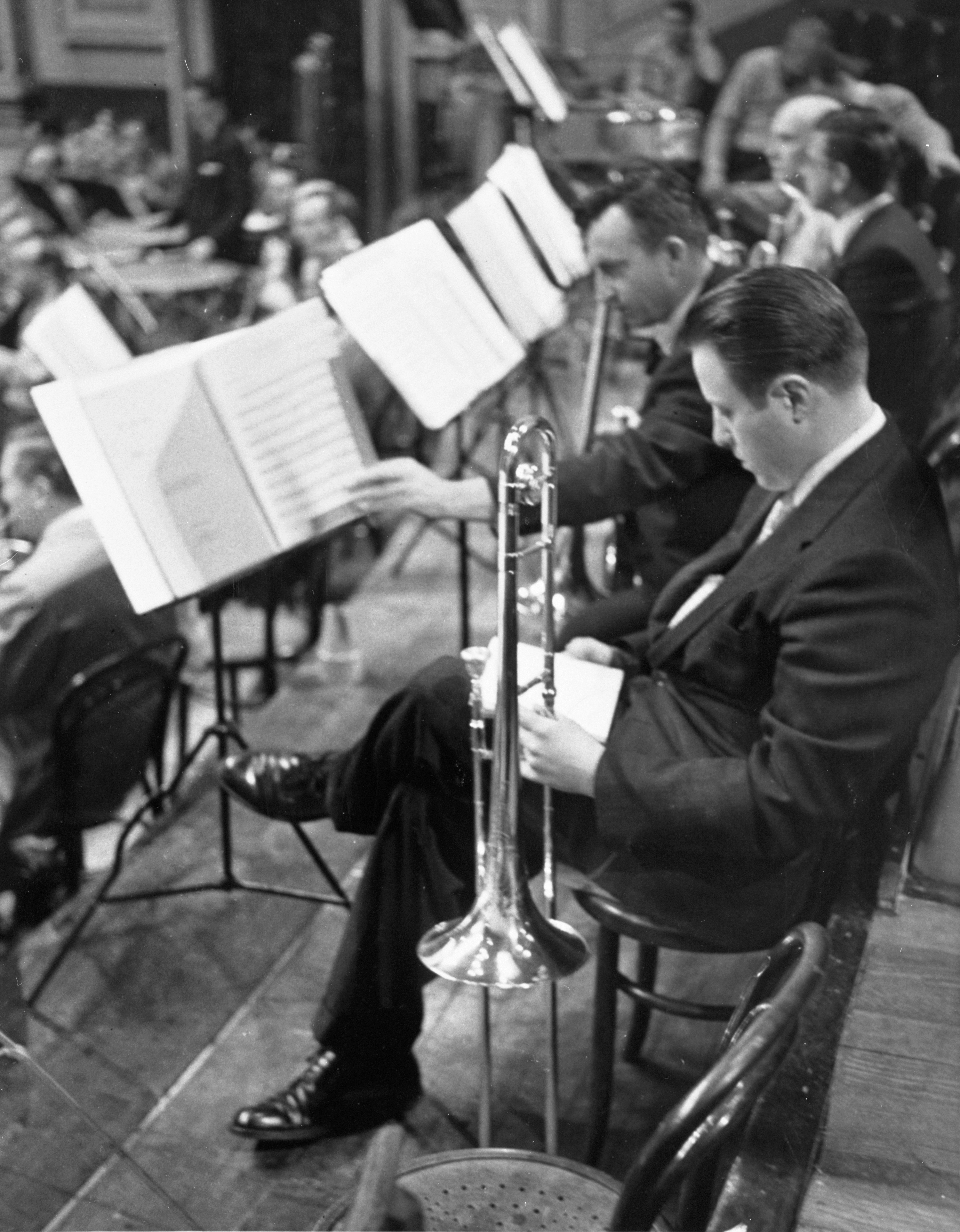 Moyer_reading_onstage_1956